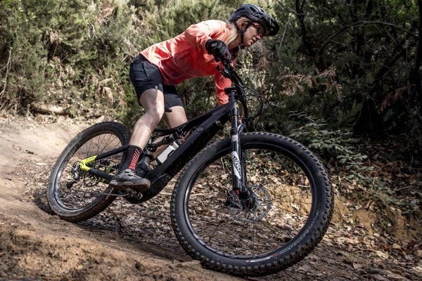 Mountain biker using SPD shoes