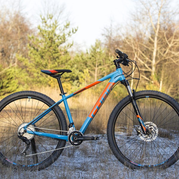 Cube mountain bike review sales