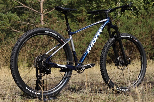 Giant Fathom hardtail mountain bike