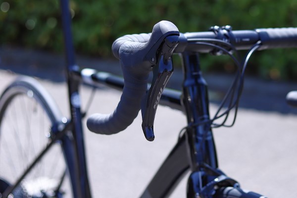 Cannondale CAAD13 brake lever detail