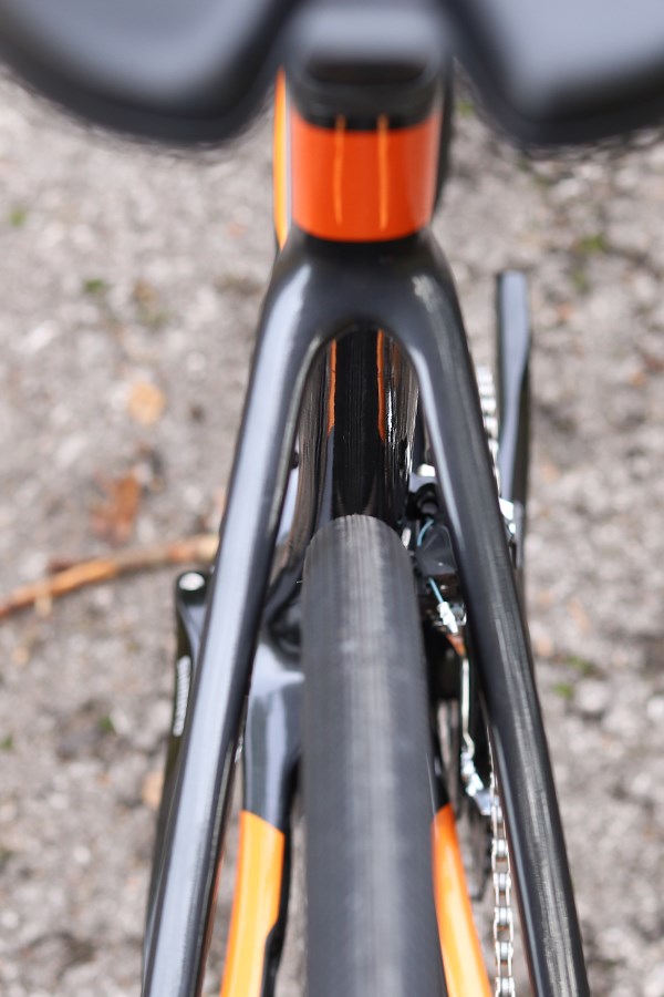 Giant Defy Advanced rear tyre clearance