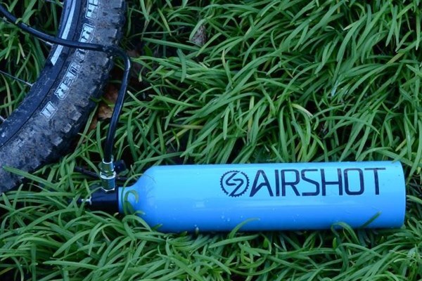 airshot tubeless inflator