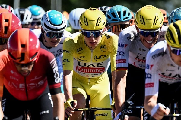 Tour de France riders