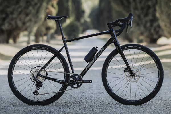 Cannondale Topstone Carbon Force eTap in the woods