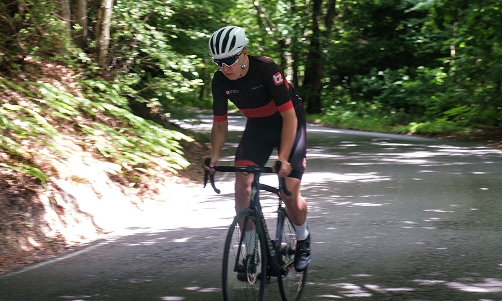 Cyclist wearing the s-works prevail 3 helmet