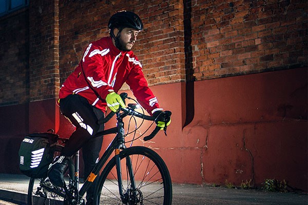 Commuter cycling jackets