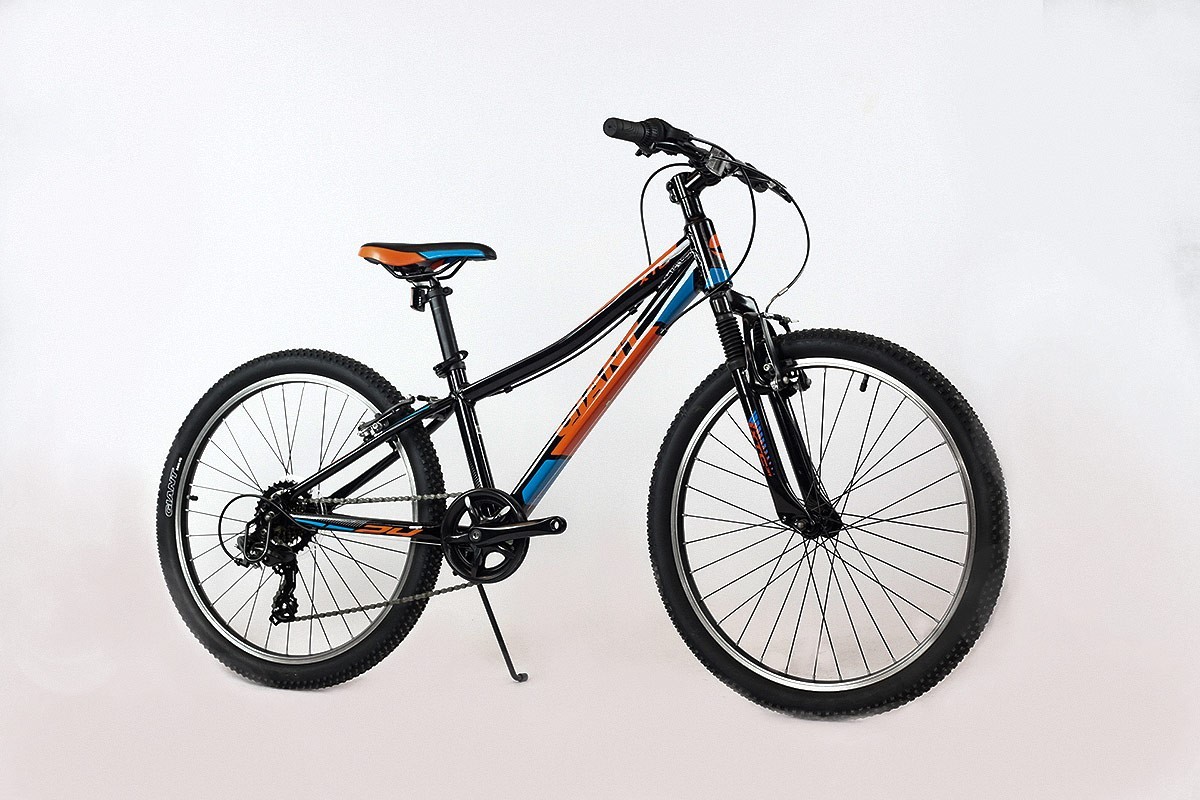Giant XTC JR 2 - 24w - Nearly New - 2017 Junior Bike product image