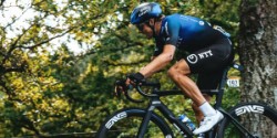 SES 5.6 Clincher Road Wheelset image 5