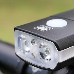 AMPP USB Rechargeable Front Bike Light 1100 Lumens image 9