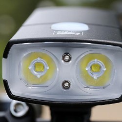 AMPP USB Rechargeable Front Bike Light 1100 Lumens image 8