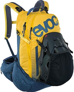 Trail Pro Protector 26L Backpack image 3