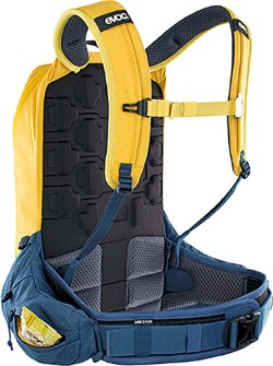 Trail Pro Protector 16L Backpack image 4