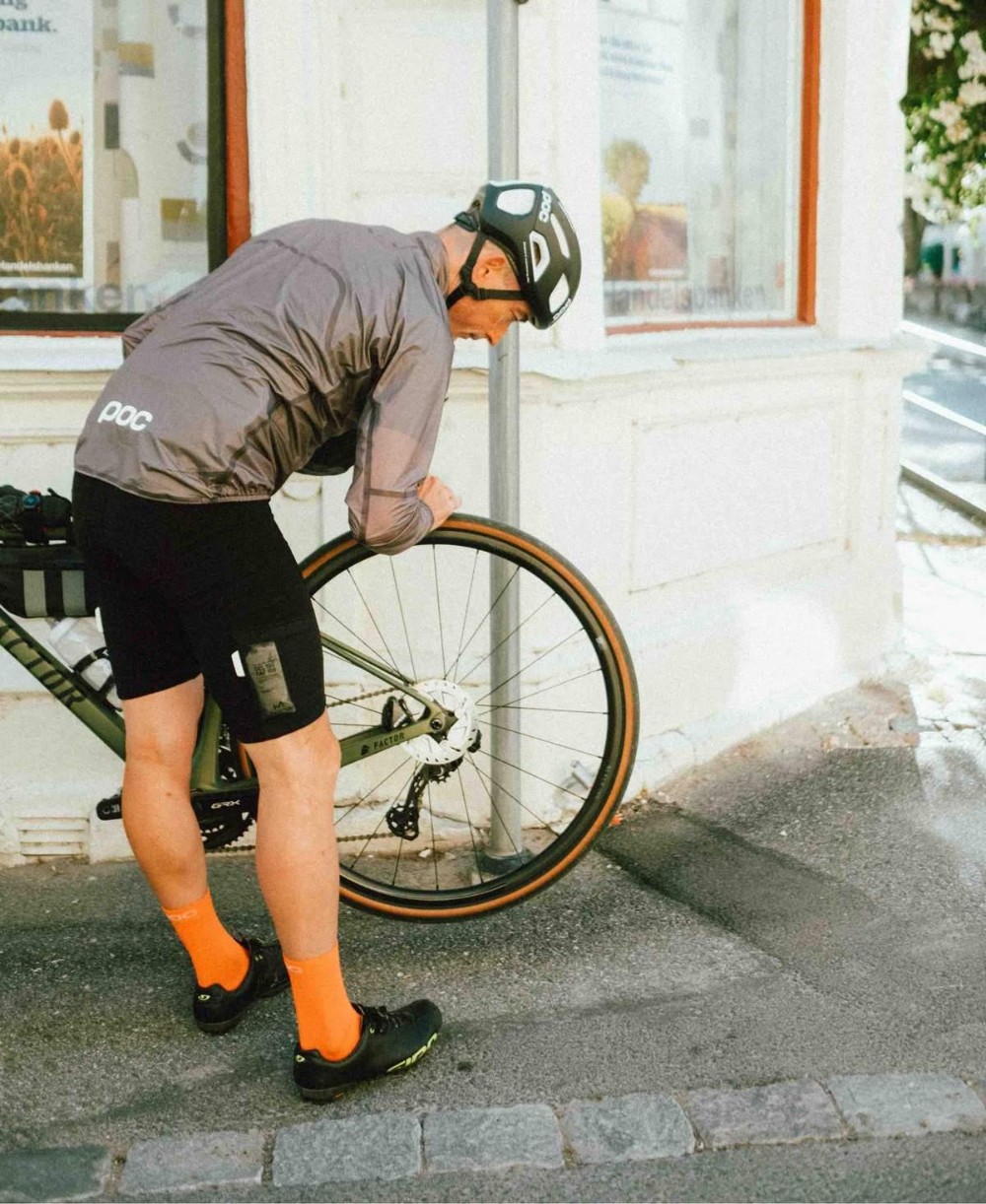 Fluo Socks image 1