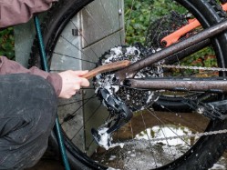 Complete Bicycle Cleaning Kit image 3