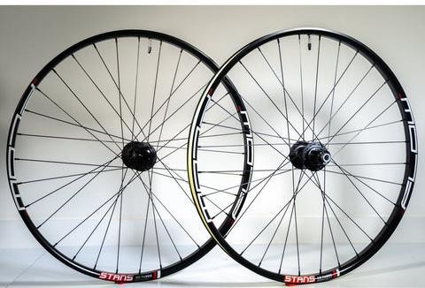 Chris King Handbuilt ISO Boost/Stans NoTubes Flow Shimano 27.5" Wheelset product image