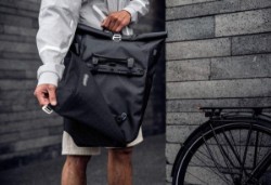 Vario High-Vis Pannier Bag/Backpack 26L image 13