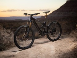 Trance X Advanced E+ Elite 0 2023 - Electric Mountain Bike image 11