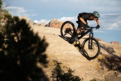 Trance X Advanced E+ Elite 1 2023 - Electric Mountain Bike image 14