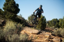 Trance X Advanced E+ Elite 1 2023 - Electric Mountain Bike image 17