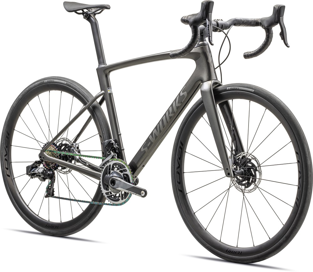 S-Works Roubaix SL8 2024 - Road Bike image 1