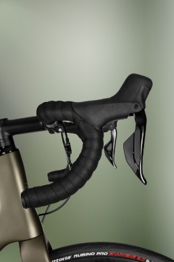 SLR 8.9 Disc Di2 2024 - Road Bike image 3