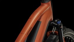 Kathmandu Hybrid Exc 750 Trapeze 2024 - Electric Hybrid Bike image 5