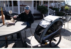 D Lite X Double Child Trailer/Stroller image 6