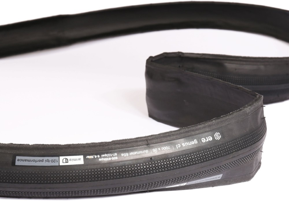 Genus CL Clincher Pro 120TPI Tyre image 2