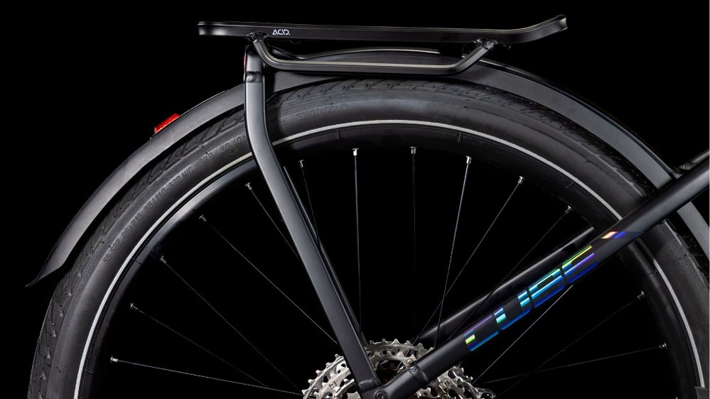 Kathmandu Hybrid EXC 800 Easy Entry 2025 - Electric Hybrid Bike image 2