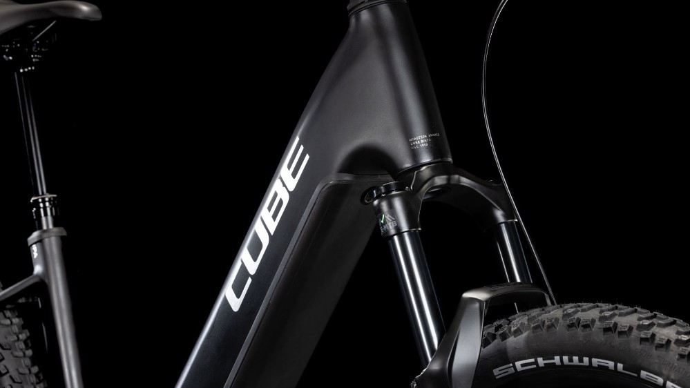 Reaction Hybrid Race 800 Easy Entry 2025 - Electric Mountain Bike image 1
