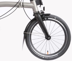 T Line 4 Speed (with Front Carrier Block) 2025 - Folding Bike image 4