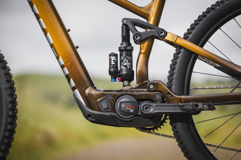 Rift Zone EL XR 2025 - Electric Mountain Bike image 2