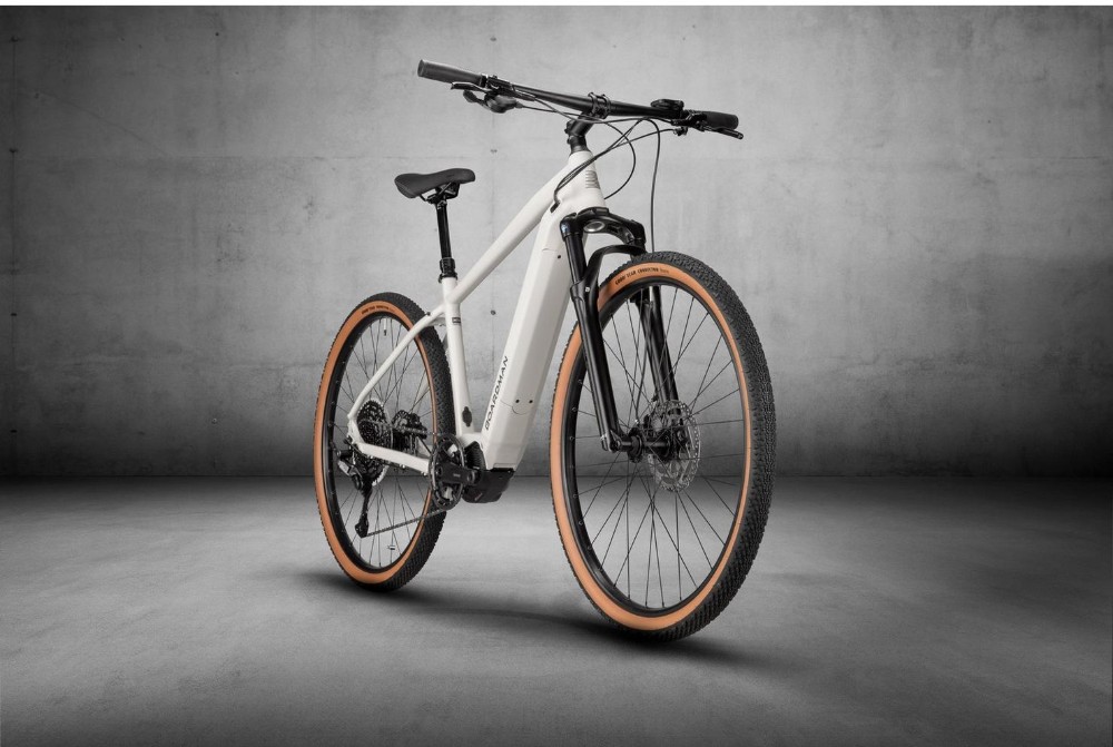 Boardman MTX-E 8.9 2026 - Electric Hybrid Bike image 1