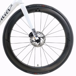 Garda 105 Di2 12x SWR 2025 - Road Bike image 5