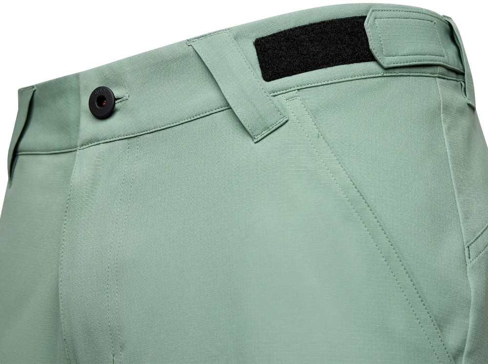 Arc Shorts Mid image 2