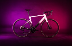 SLR 9.0 Carbon 2025 - Road Bike image 3