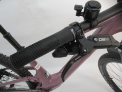 Contessa Spark 910 - Nearly New – S 2024 - Trail Full Suspension MTB Bike image 9