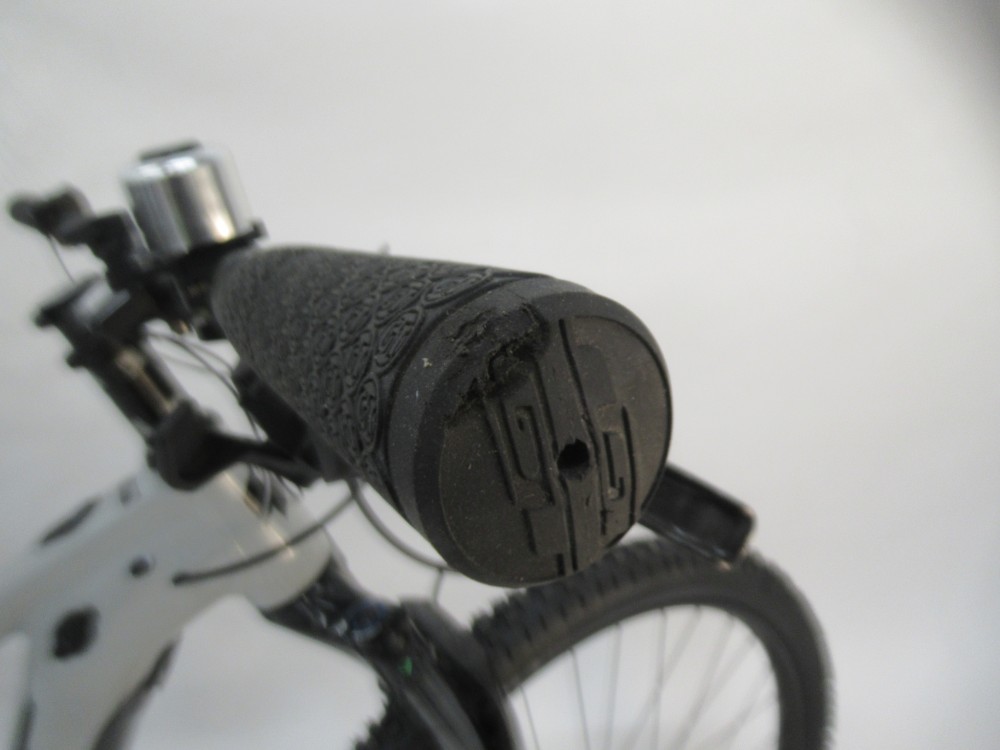 ePantera Bolt - Nearly New - S 2023 - Electric Mountain Bike image 2