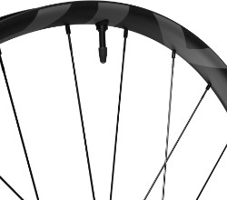 XTR M9200 XTR 29" Front Wheel image 3