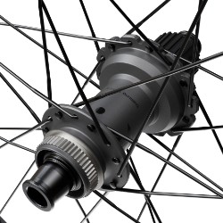 XTR M9220 XTR 29" Rear Wheel image 4