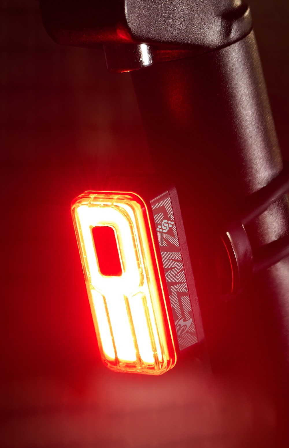 Helix Sense 150 Lumens USB-C Rechargeable Rear Bike Light image 2