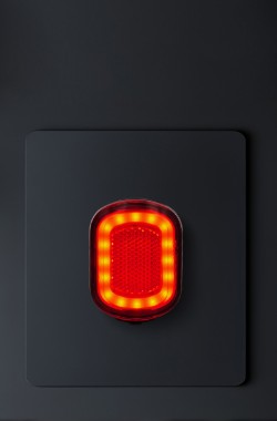 Vela 200 Lumens & Orion USB-C Rechargeable Bike Light Set image 8