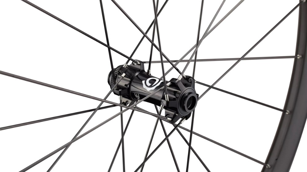 Control SL VI Solix 29" Front Wheel image 2