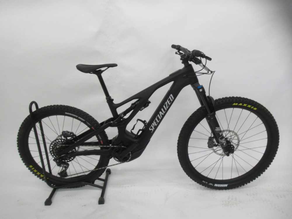 Turbo Levo Comp Carbon - Nearly New - M 2025 - Electric Mountain Bike image 1