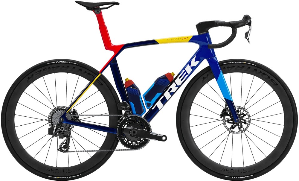 Madone SLR 7 AXS Team Replica 2026 - Road Bike image 0
