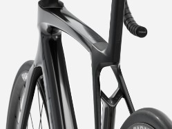 Madone SL 5 Gen 8 2026 - Road Bike image 3