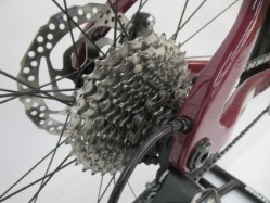 SLR 8.9 Carbon Womens - Nearly New - M 2025 - Road Bike image 15