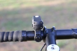 AMPP 900 Lumens & VIZ 300 Lumens USB Rechargeable Light Set image 6