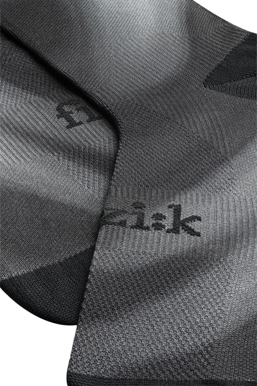 Fizik Fade Cycling Socks | Tredz Bikes