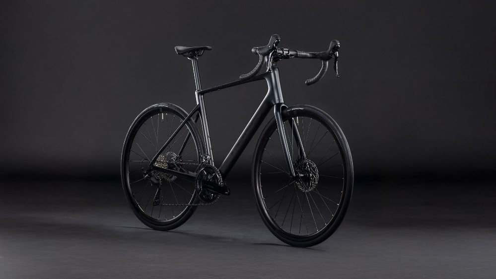 Attain C:62 Race 2026 - Road Bike image 1